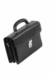 环保烹饪技巧：用高压锅节省能源